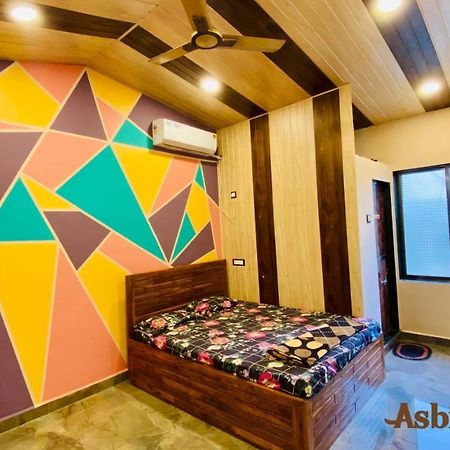 Asbii Cottage Mumbai Exteriör bild